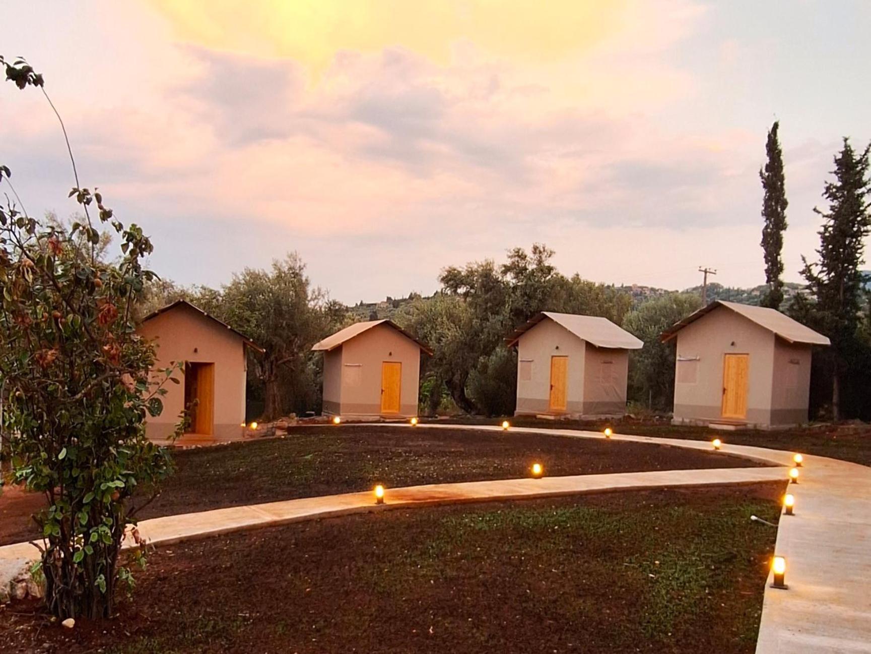 Nirikos Camping Spasmeni Vrisi 部屋 写真